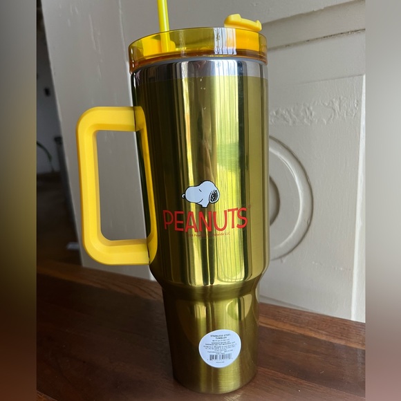 Peanuts Woodstock Snoopy NEW Gold Tumbler Cup - Picture 3 of 5